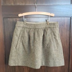 J. Crew Tweed skirt Excellent condition. Sz 4